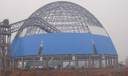 上饶螺栓球网架加工的注意事项